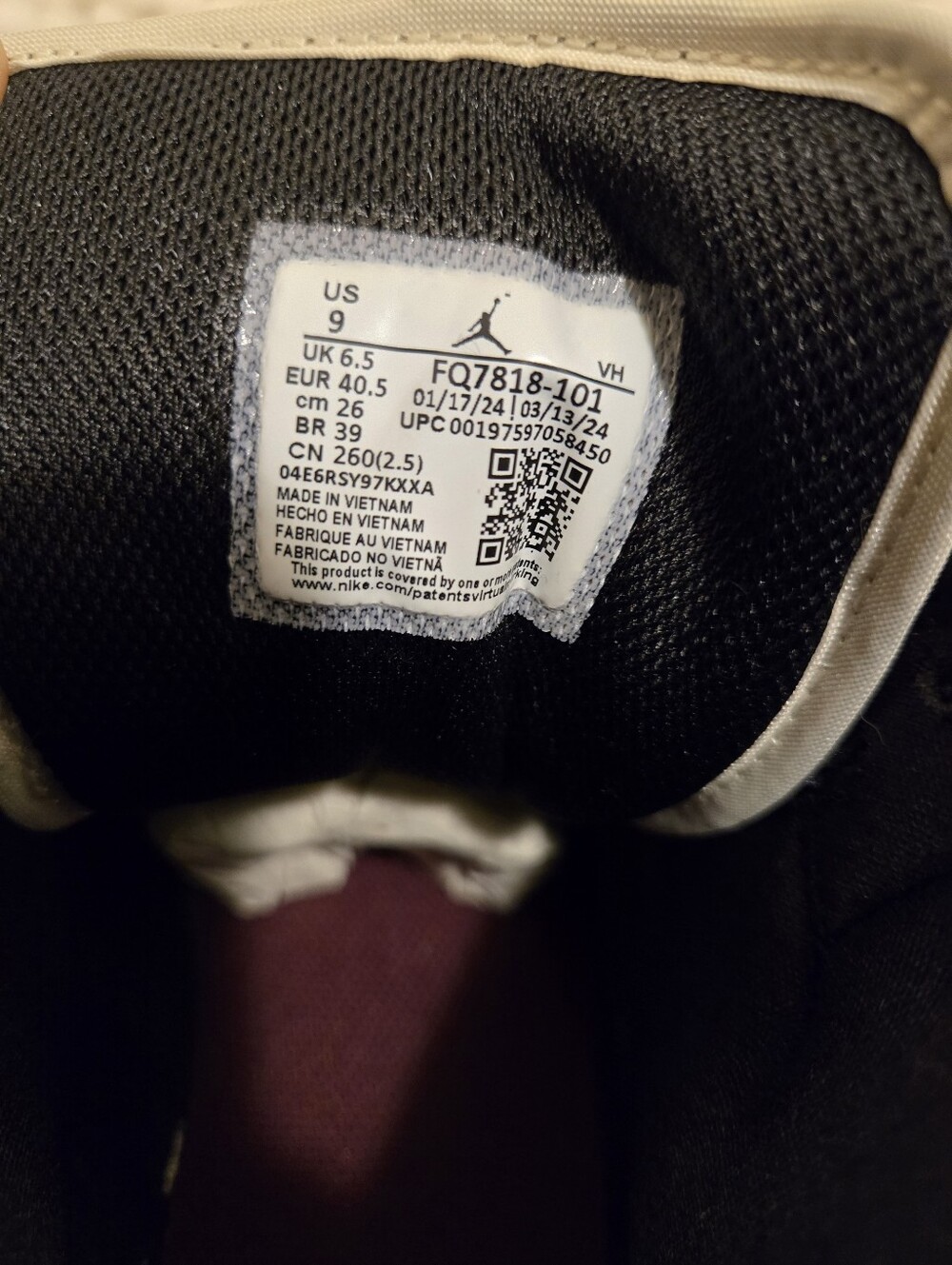 Wmns Air Jordan 1 Mid SE 'Bordeaux Size 9 - Picture 11 of 12